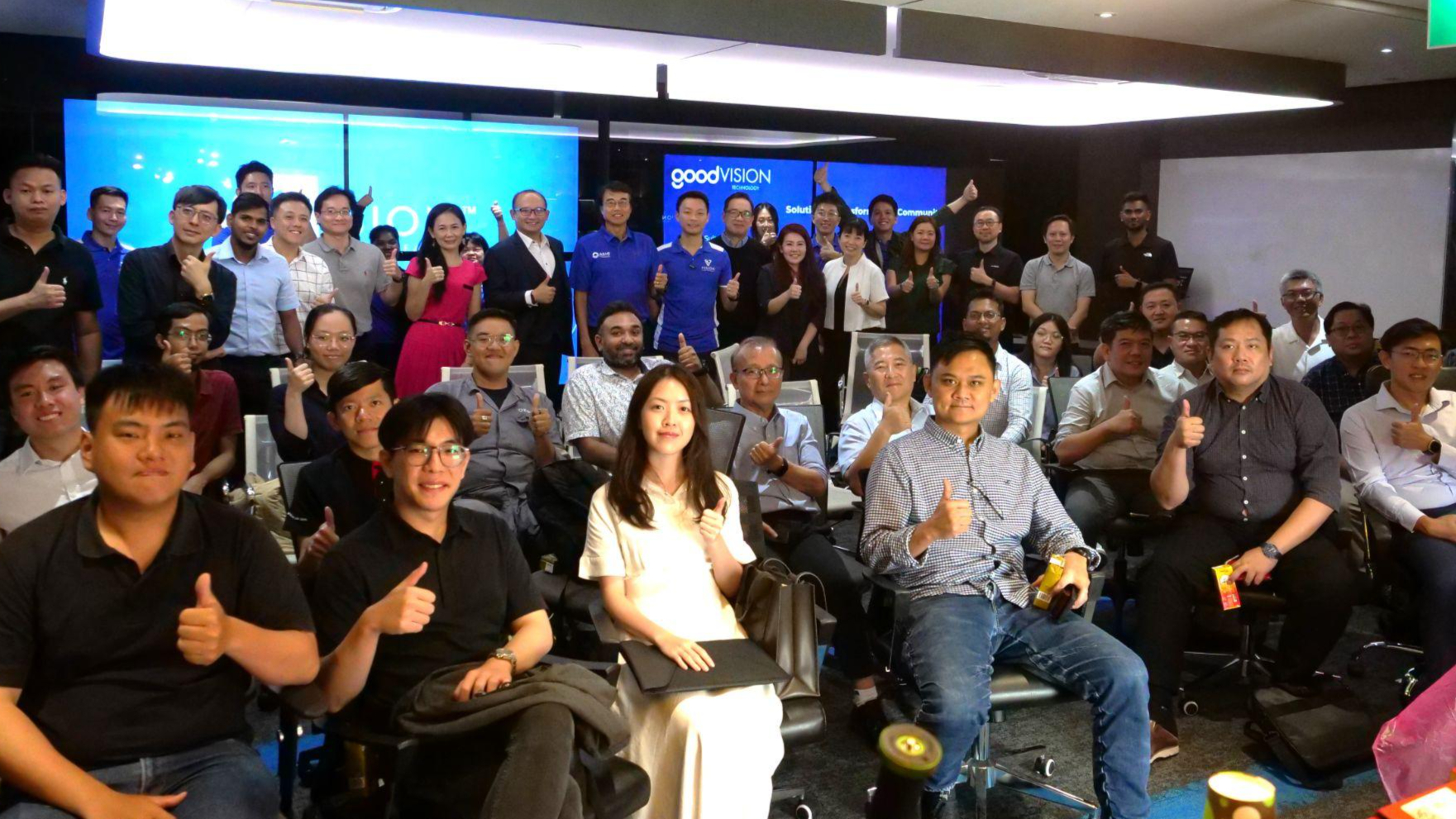 Group photo of the Founder and CEO of Vision Group with the audience attended the show.